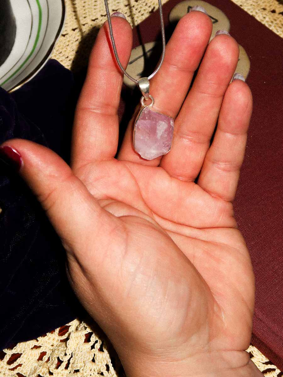 Priya Pendant | Kunzite image 1