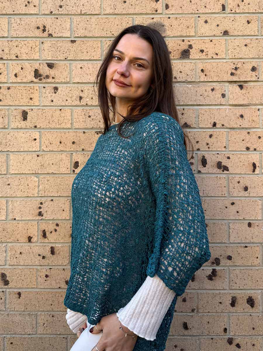 Mimpi Knit Top in Teal image 2