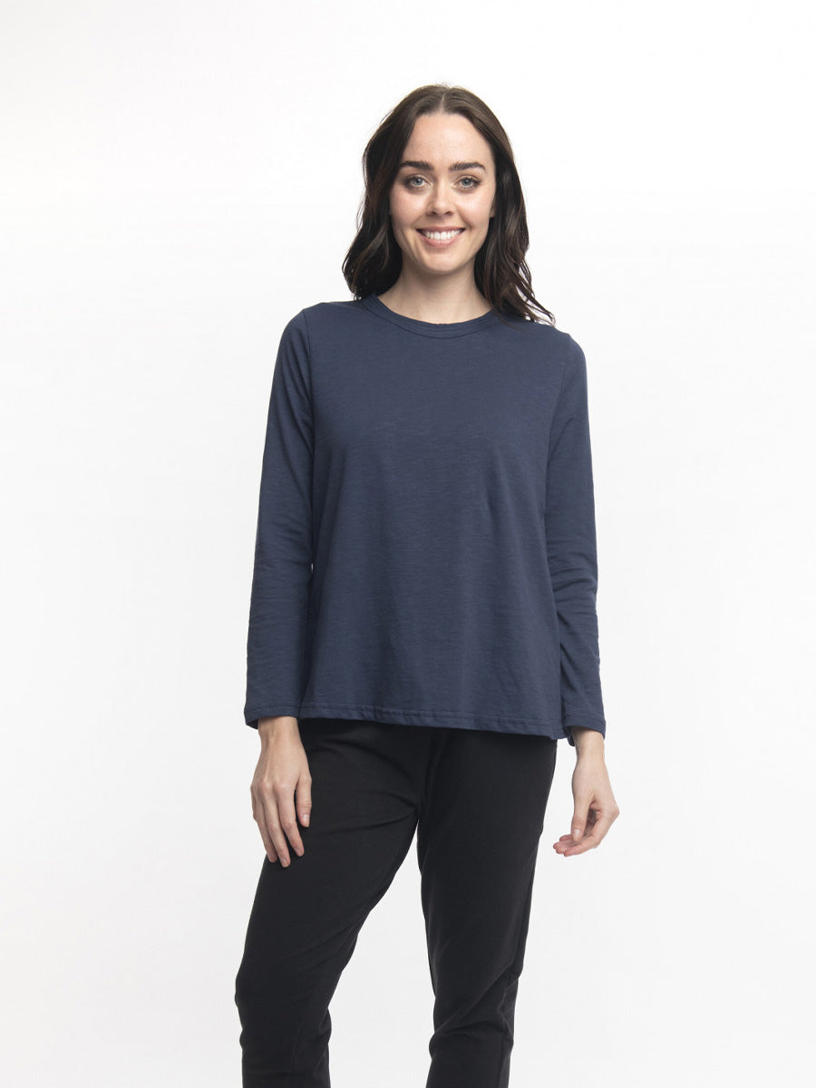 Orientique | Essential Knit T-shirt with Crew Neck in Navy - 18 image