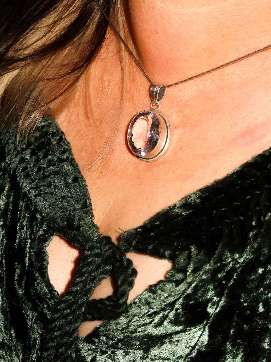 Petunia Pendant | Pink Amethyst image 2