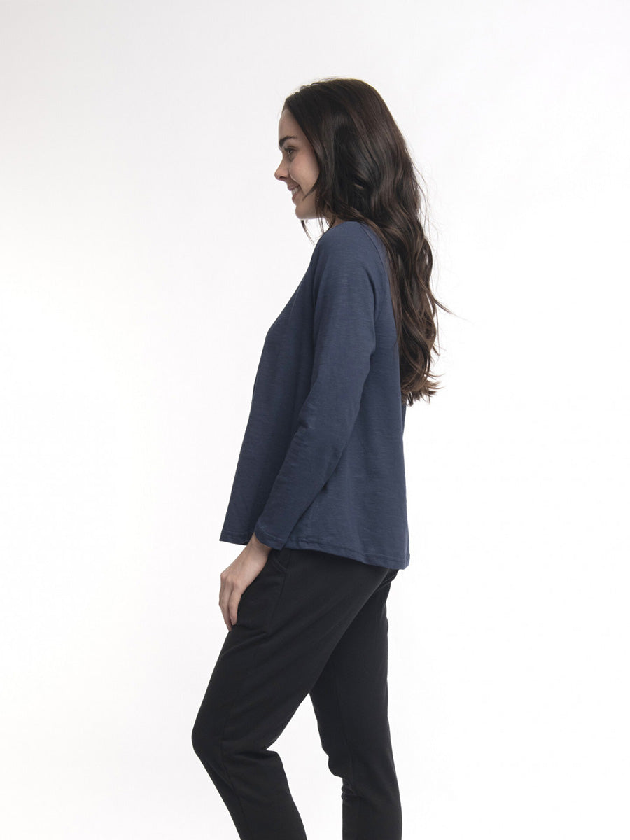 Orientique | Essential Knit T-shirt with Crew Neck in Navy image 1