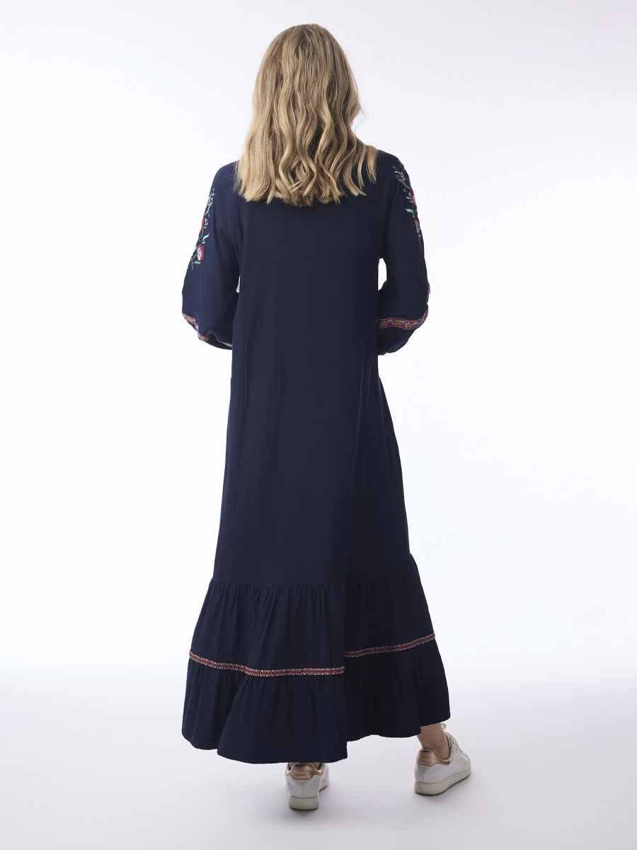 Ivanova Embroidered Maxi Dress image 3