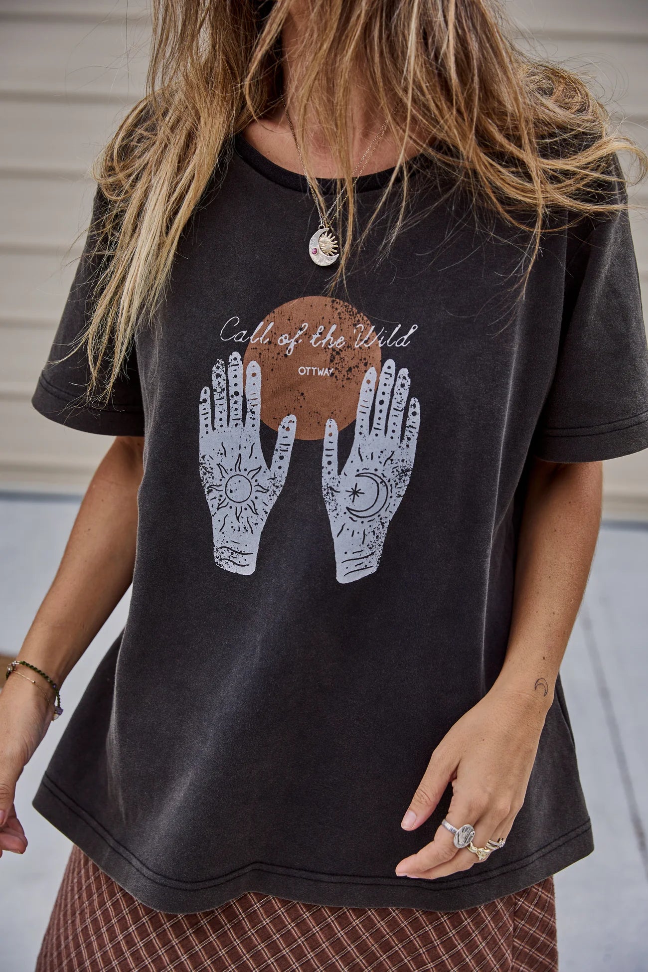 Ottway | Call of the Wild T-Shirt in Washed Charcoal