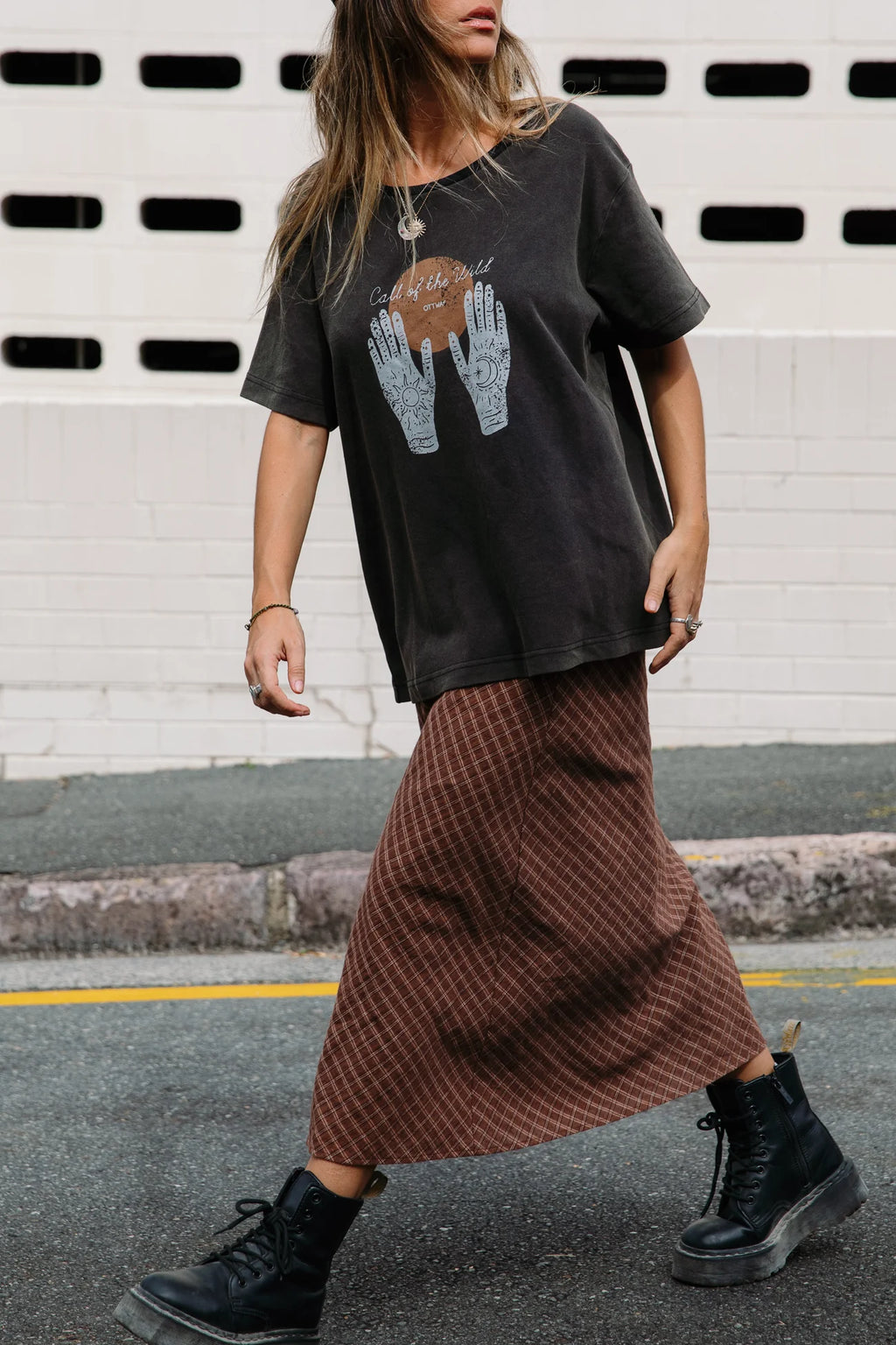 Ottway | Call of the Wild T-Shirt in Washed Charcoal
