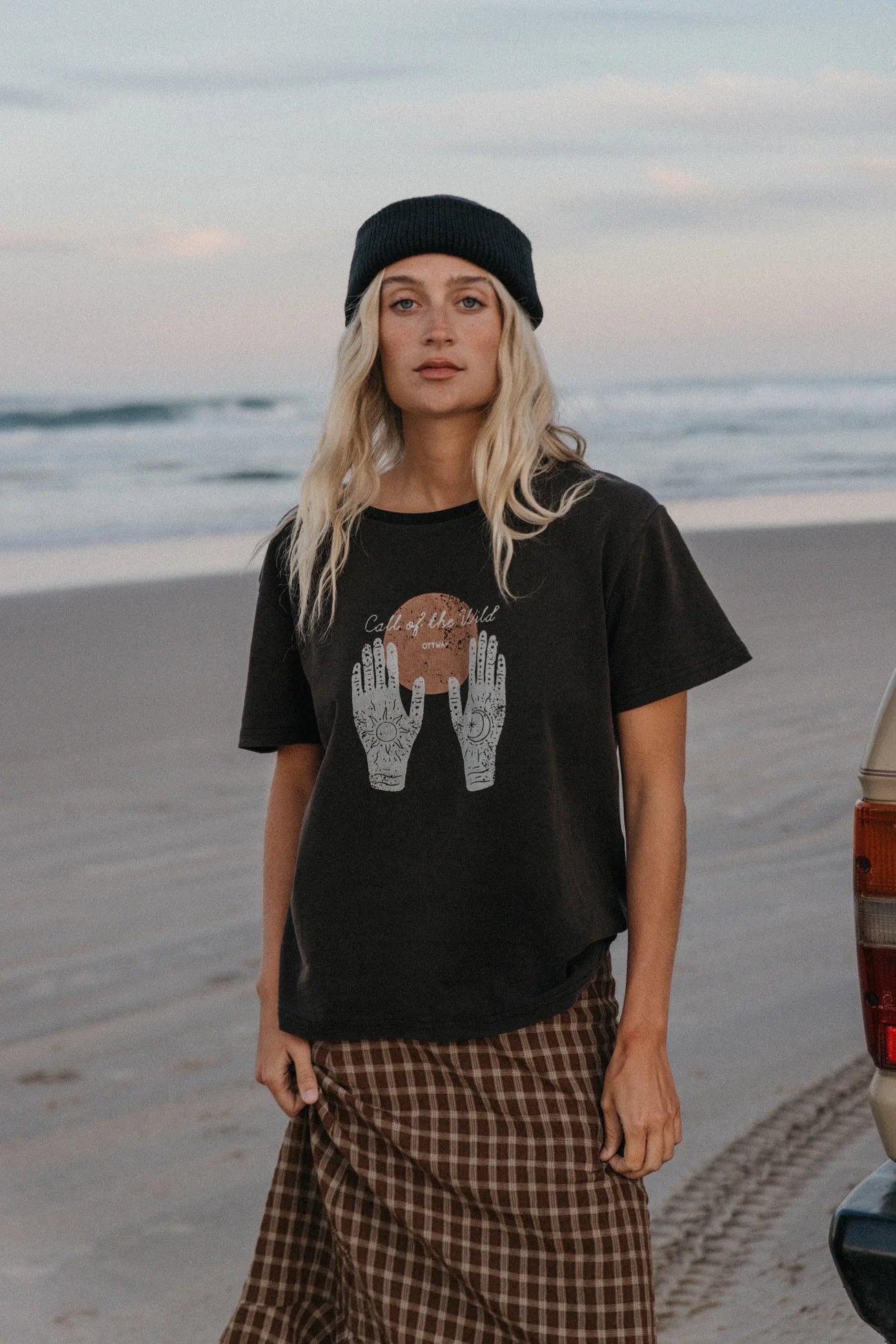 Ottway | Call of the Wild T-Shirt in Washed Charcoal