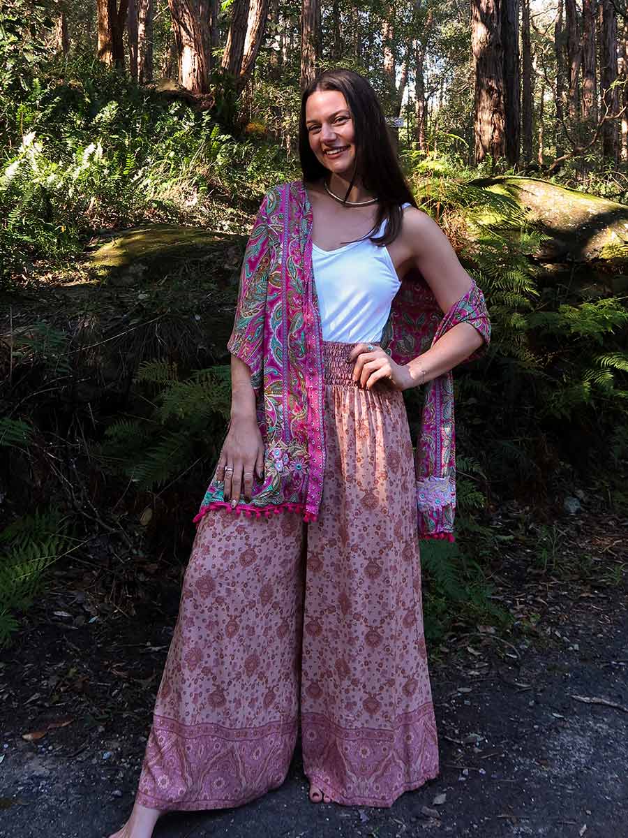 Dolly Wide Legged Pants in Dusty Pink - FREE SIZE image