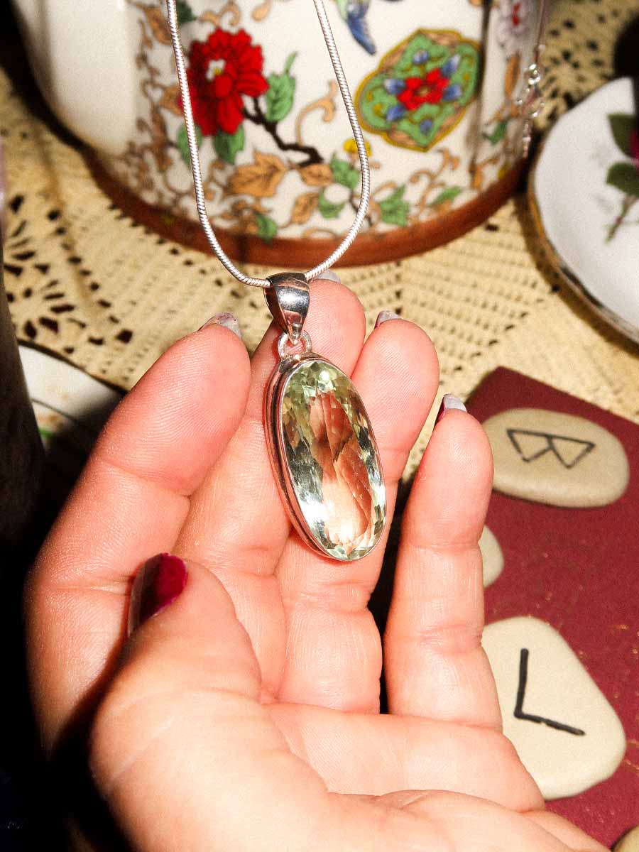 Halle Pendant | Green Amethyst image 0