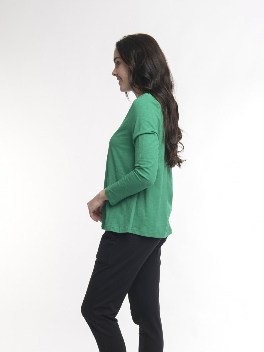 Orientique | Essential Knit T-shirt with Crew Neck in Pine Green image 1