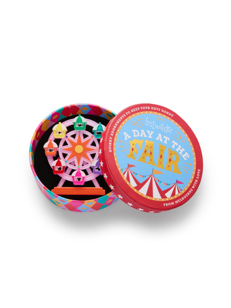 Erstwilder | A Wheely Good View Brooch image 2