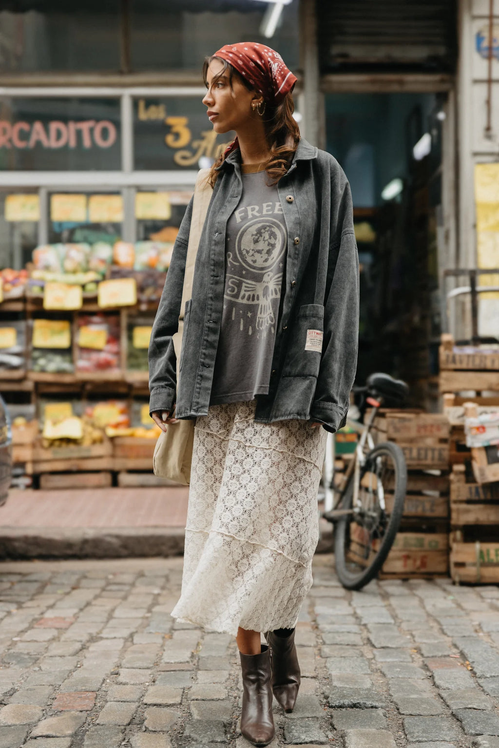 Ottway | Free Your Mind Oversized T-Shirt in Washed Black
