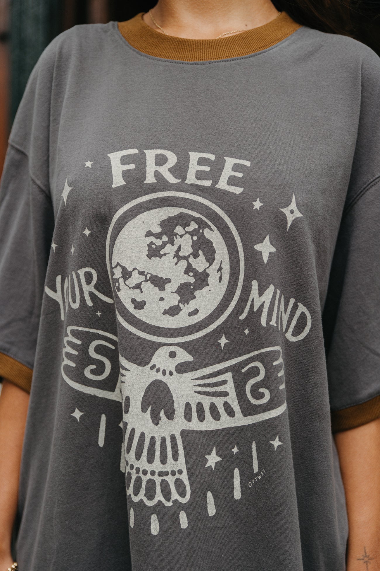 Ottway | Free Your Mind Oversized T-Shirt in Washed Black