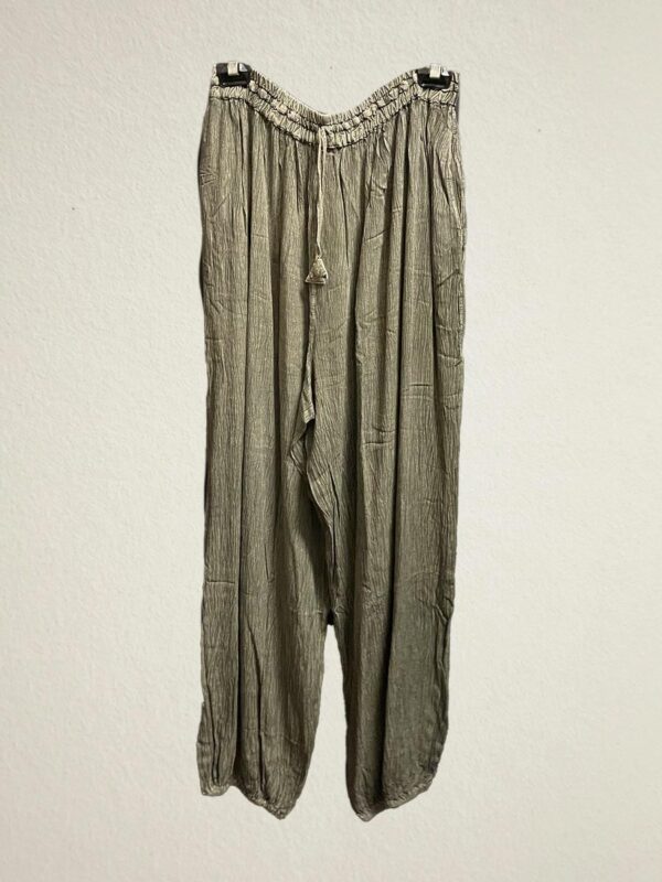 Yogi Balloon Pants in Khaki