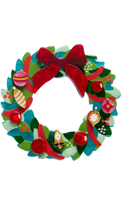 Christmas wreath brooch